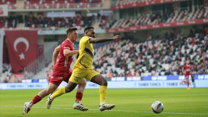 Eyüpspor – Antalyaspor Maçı Saat Kaçta? Hangi Kanalda?